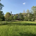 Cav Il Portico Del Conte 2 * Bosisio Parini