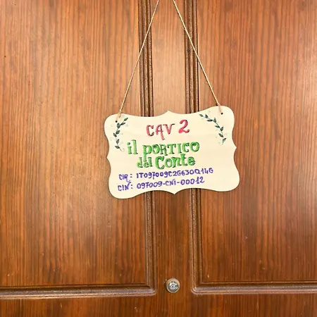 Cav Il Portico Del Conte 2