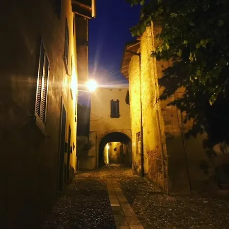 Cav Il Portico Del Conte 2 Bosisio Parini